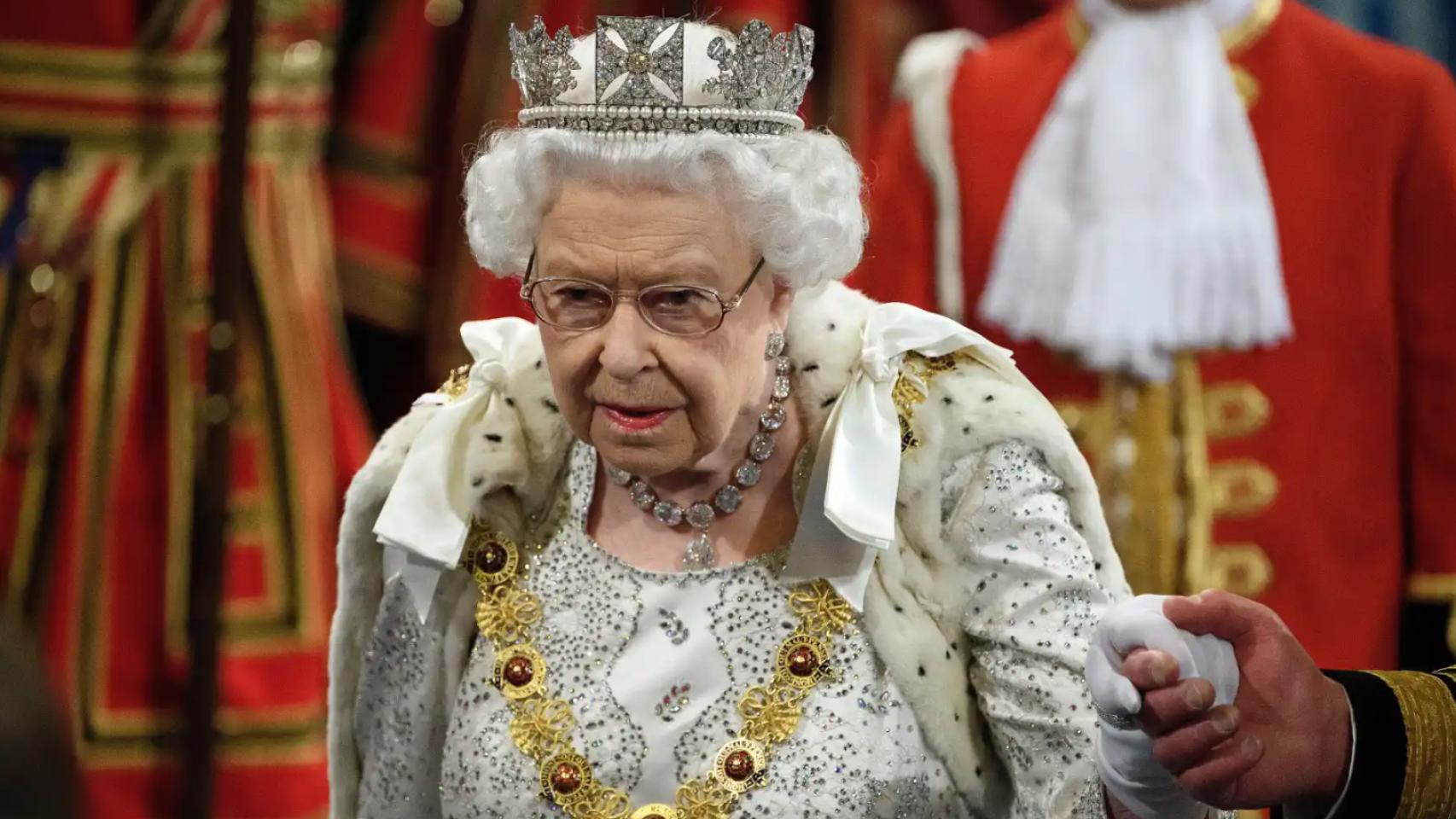 Este es el motivo por el que el ataúd de Isabel II está forrado con plomo