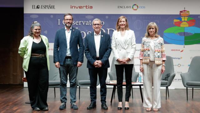 De izqda. a dcha.: Raquel Nogueira (El Español), José Hila, Francesc Boya, Catherine Cummings y María José de la Fuente.