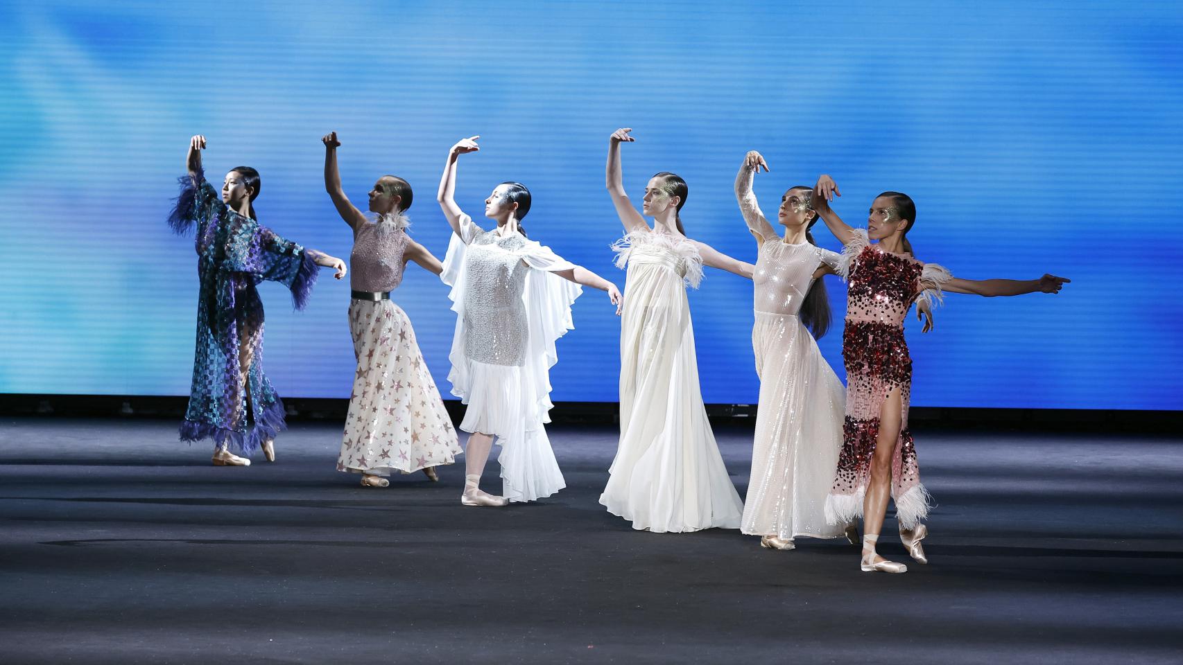 Duyos traslada al público de la MBFW a la bucólica Estonia