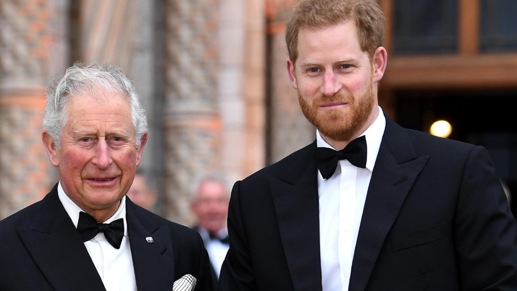 El rey Carlos III y el príncipe Harry en una imagen de archivo.