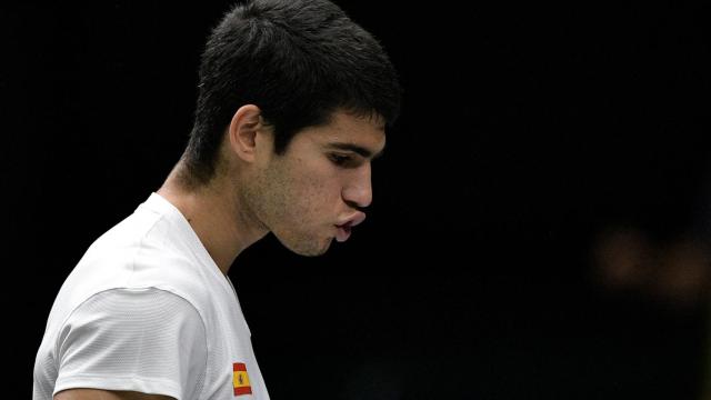 España tropieza con Alcaraz y el dobles frente a Canadá en la Copa Davis