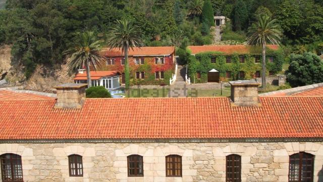 Varias de las construcciones del Castillo del Príncipe