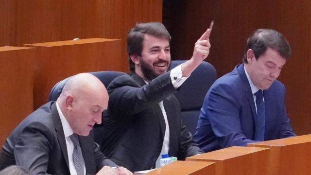 El vicepresidente de la JuntaJuan García Gallardo en el Pleno de las Cortes