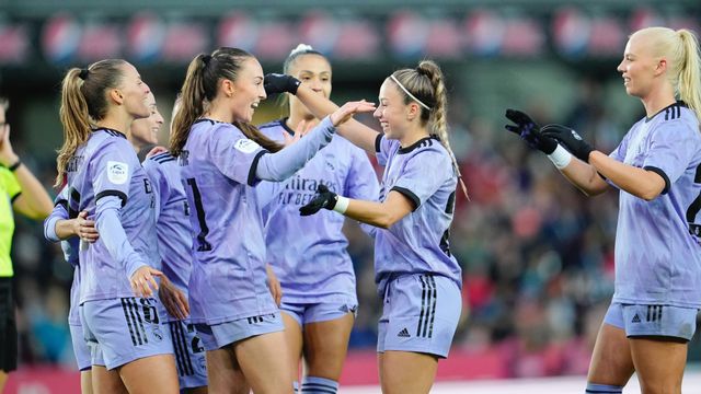 Las jugadoras del Real Madrid celebran un gol ante el Rosenborg.