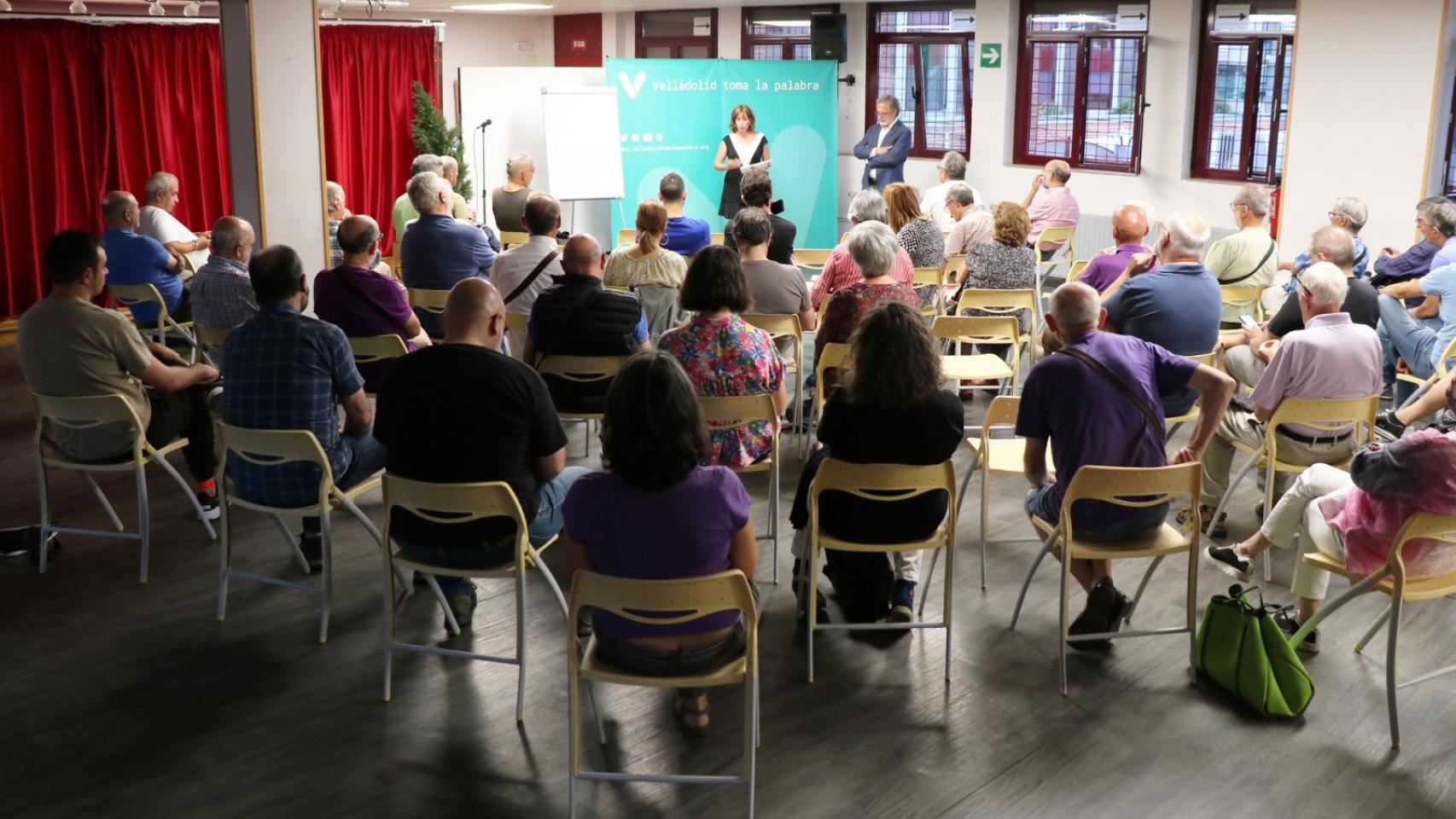 Una Asamblea de Valladolid Toma La Palabra que irá con Podemos a las elecciones en Valladolid