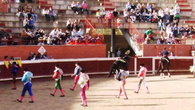 Paseíllo en el coso mojadense de la pasada temporada