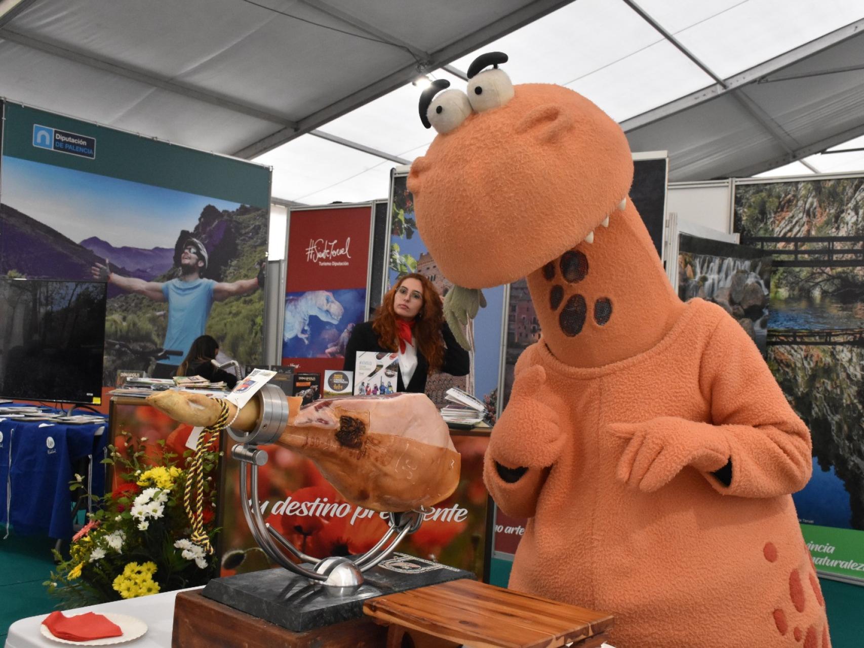 El jamón de Teruel, presente en Naturcyl