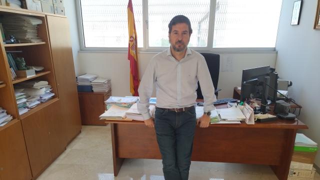 El fiscal de Medio Ambiente de Murcia, Miguel de Mata, este viernes, en su despacho de la Ciudad de la Justicia.
