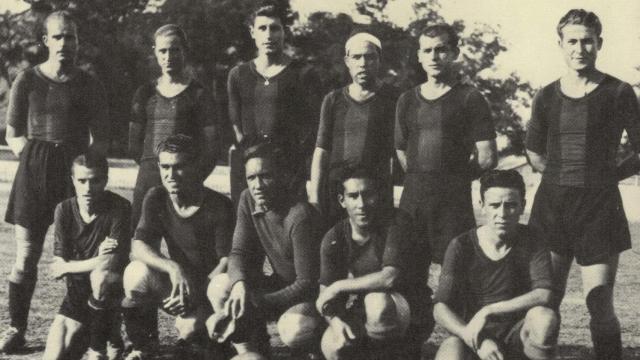El equipo del Levante en la temporada 1936-1937.