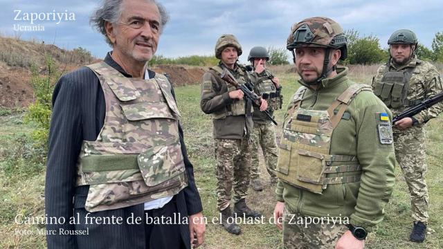 BHL en el frente de batalla
