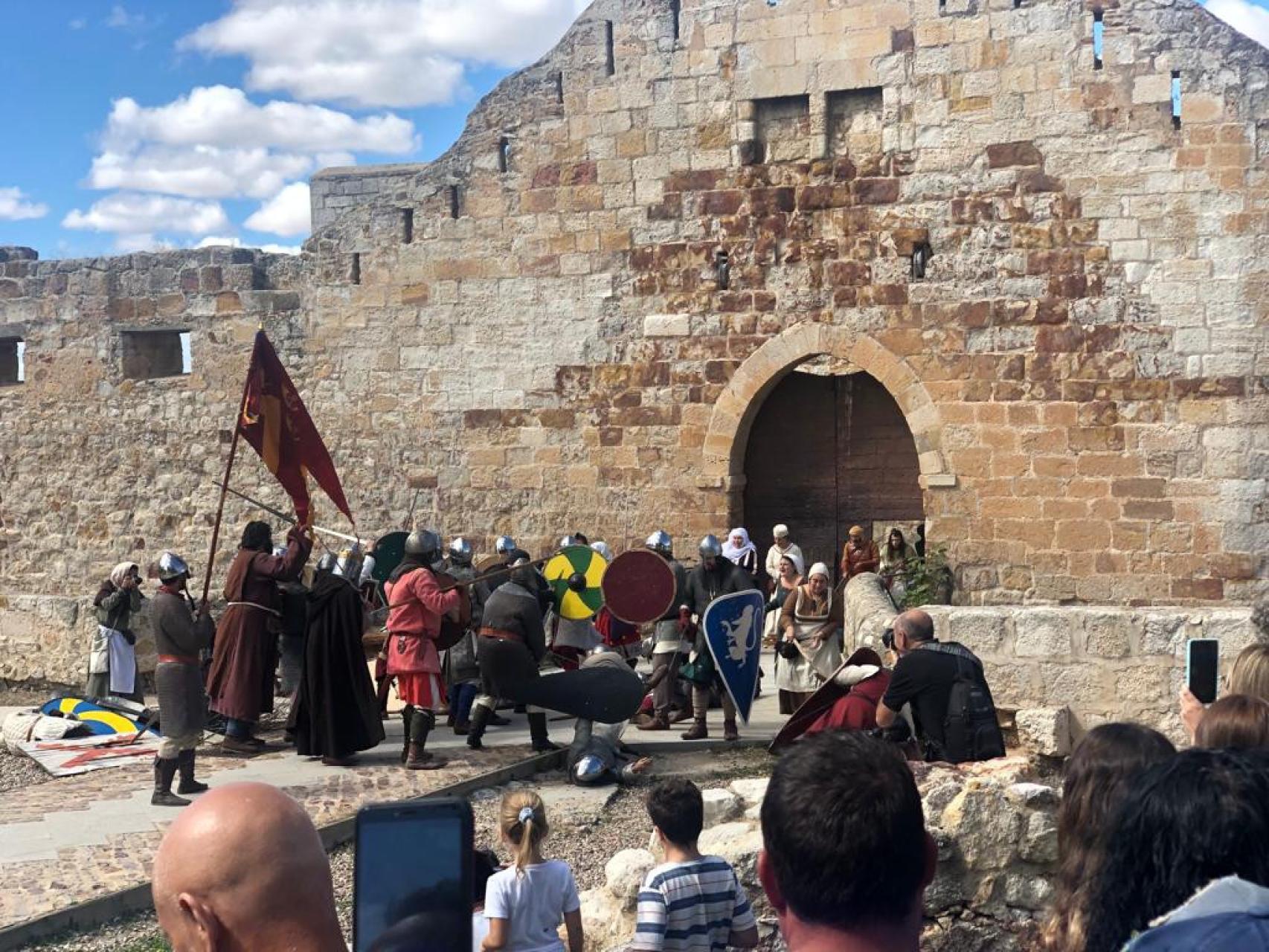 Imagen de la recreación del Cerco de Zamora, este domingo.