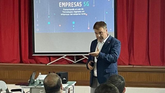 La primera de las charlas se ha celebrado en Santa Cruz de Mudela (Ciudad Real).