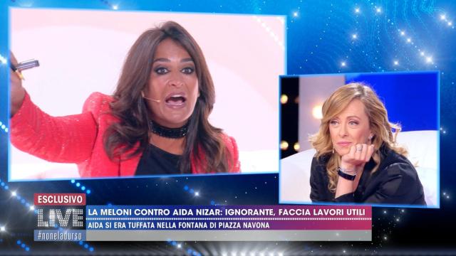 Georgia Meloni y Aída Nízar.