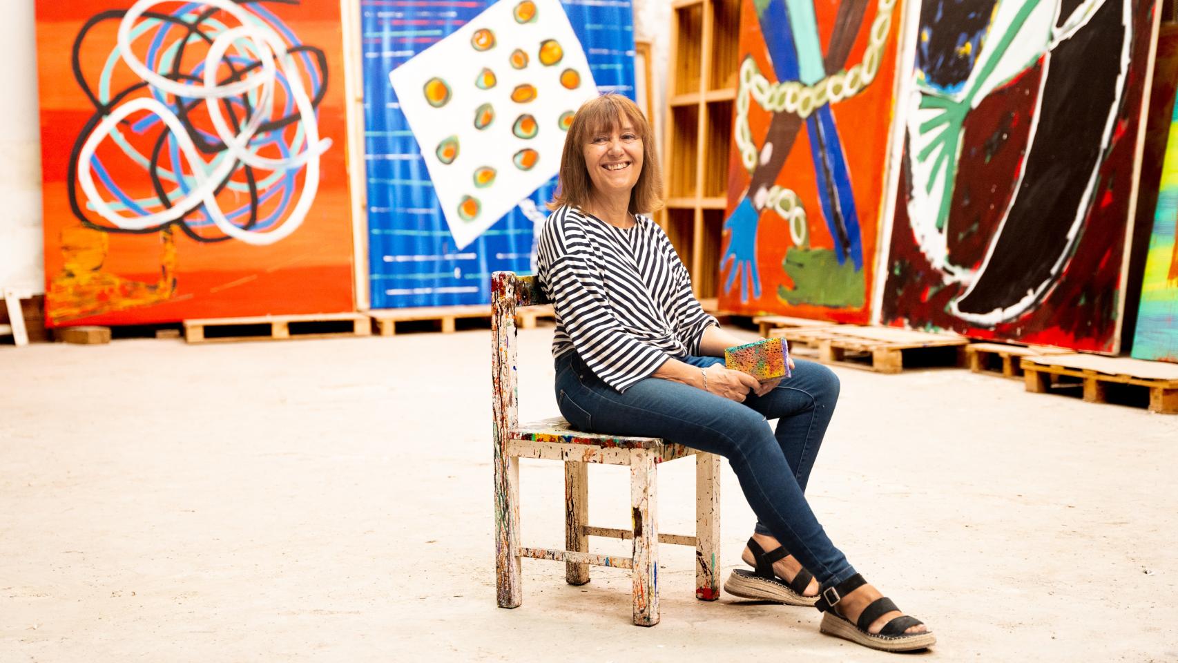 Menchu Lamas en su estudio madrileño, en el barrio de Usera