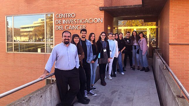 El grupo de investigación de Manuel Fuentes, investigador del Centro de Investigación del Cáncer y Profesor Titular de Inmunología de la Universidad de Salamanca