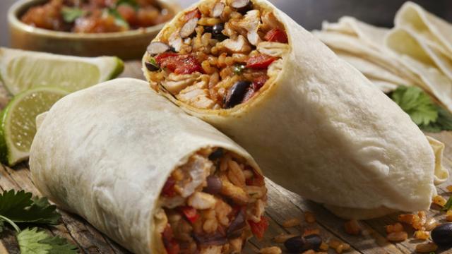 Trucos para enrollar un burrito y que no se caiga el relleno.