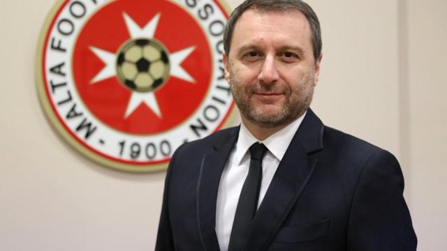 Devis Mangia, seleccionador de Malta