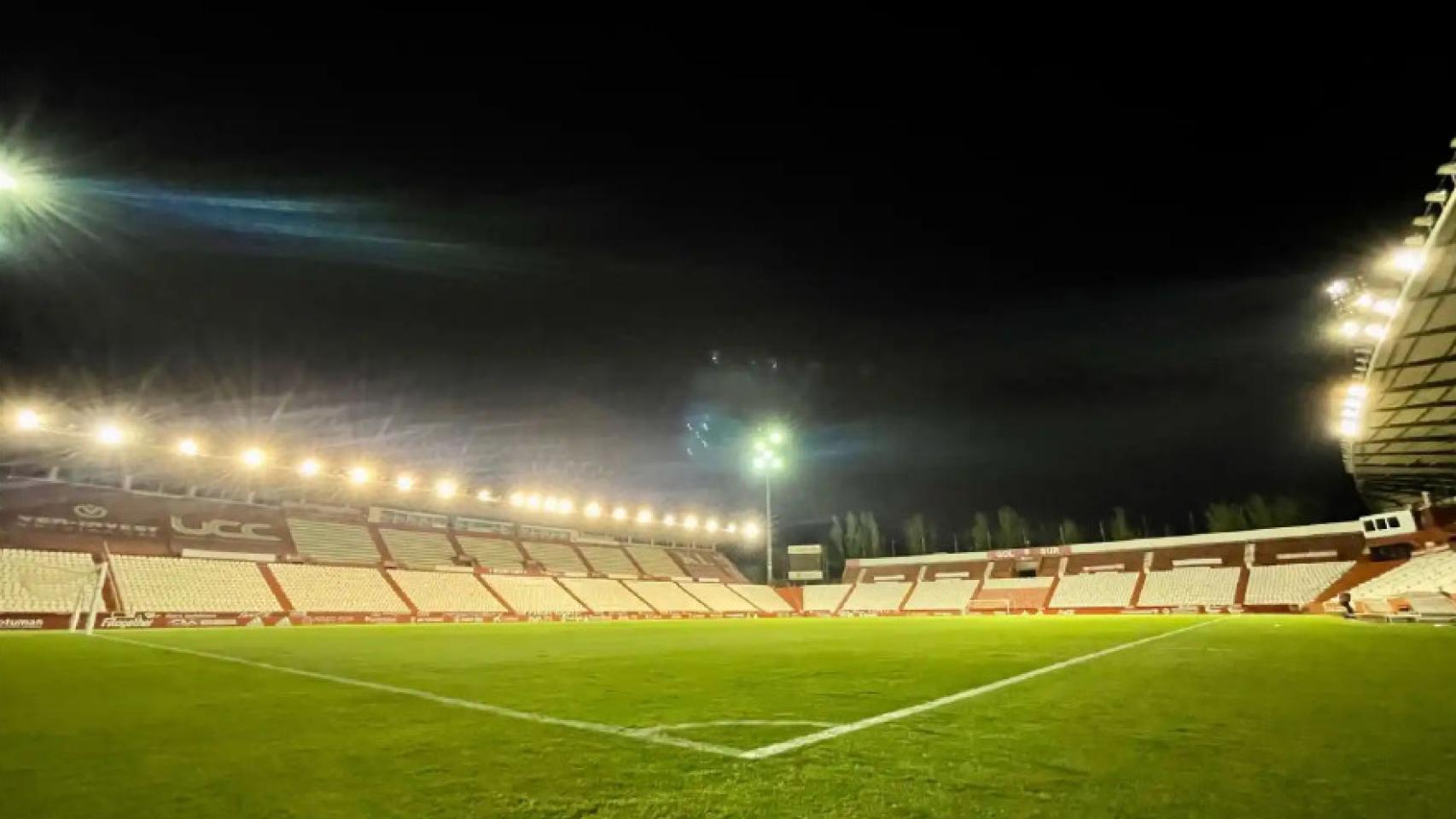 Estadio Carlos Belmonte.