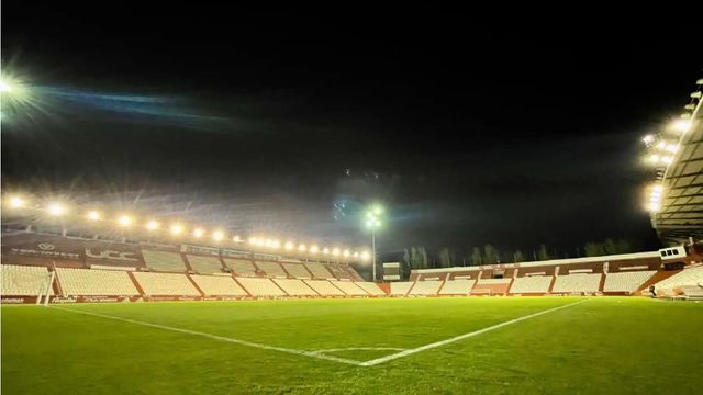 Estadio Carlos Belmonte.