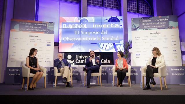 Expertos participantes en la mesa 'Enfermedades neurodegenerativas: la importancia de la genética'.