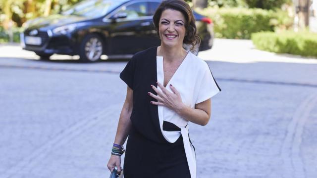 La exportavoz de Vox en el Congreso y excandidata a la Junta de Andalucía, Macarena Olona, este lunes en Sevilla.
