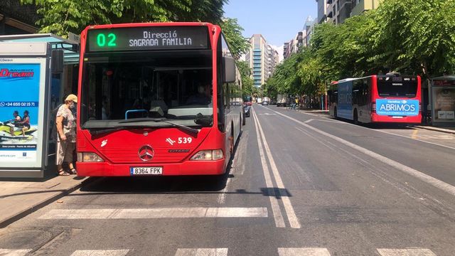 La nueva contrata del transporte público se disputará entre Avanza y Vectalia.