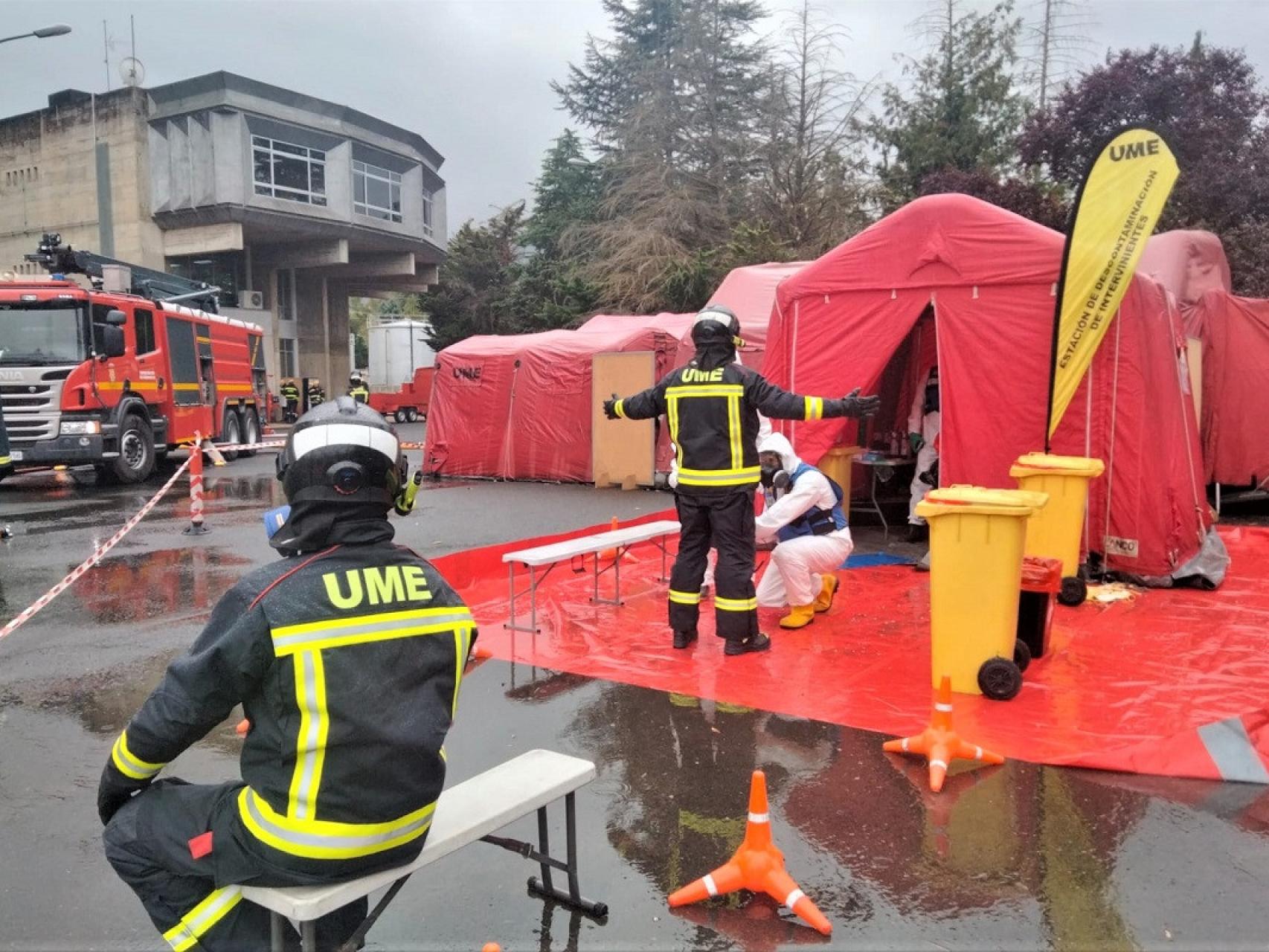 Algunos de los efectivos de la UME que han recibido adiestramiento en la central nuclear de Santa María de Garoña, este viernes.