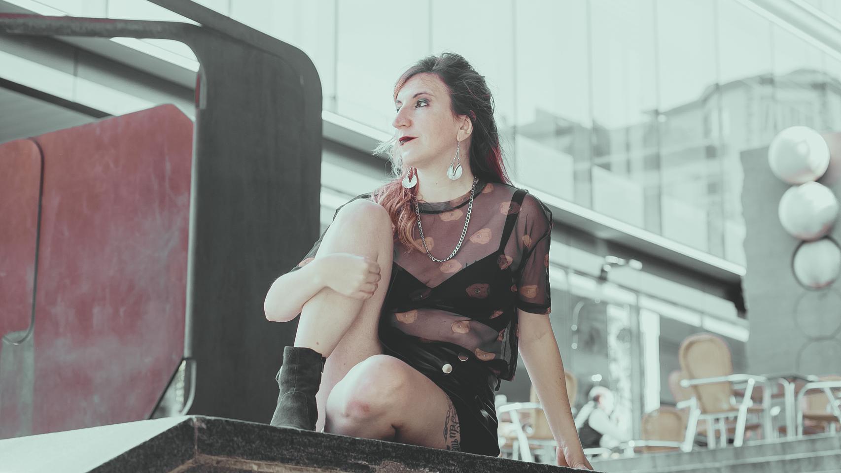 María Velasco, dramaturga.