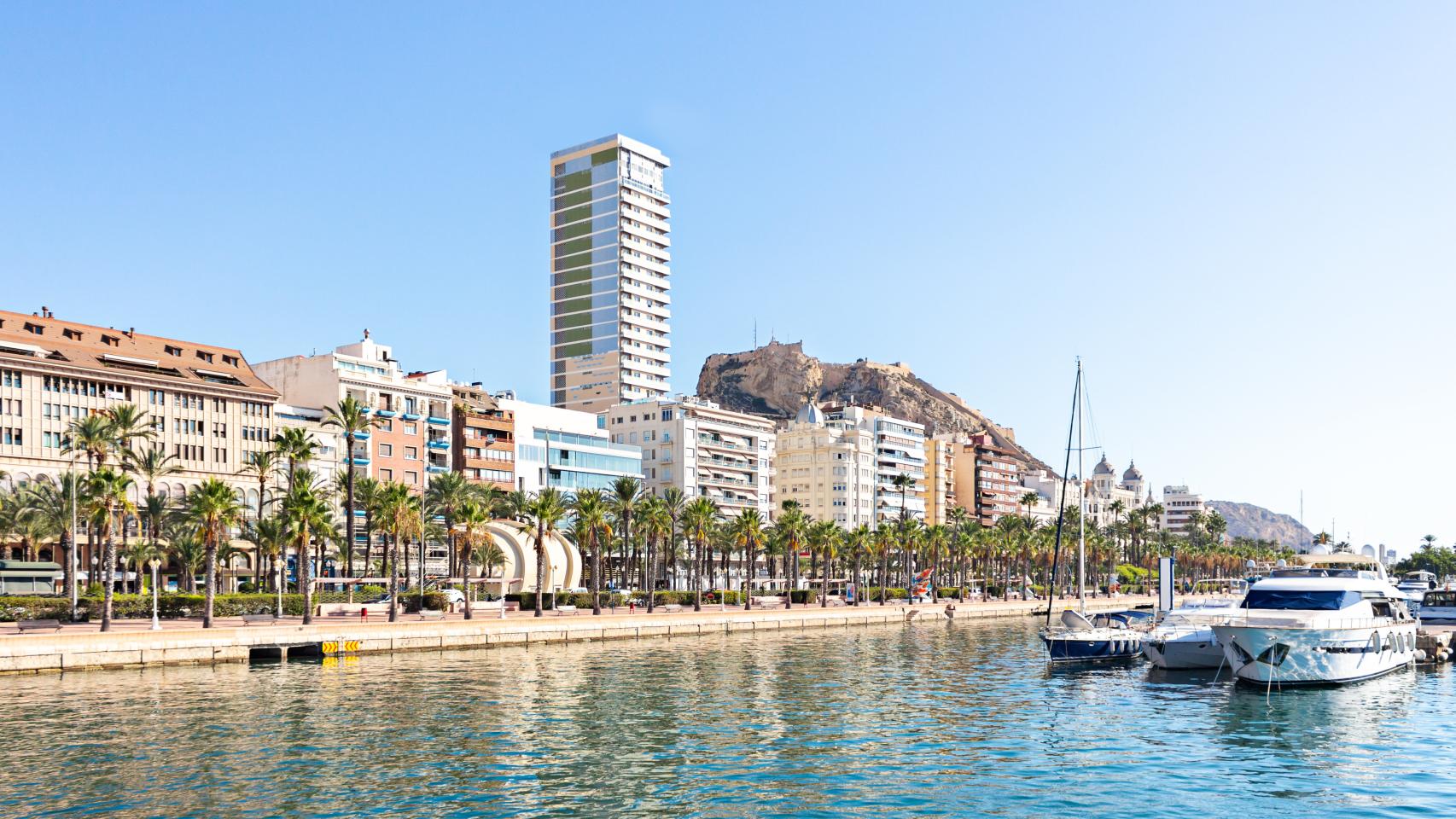 Imagen de archivo del puerto de Alicante.