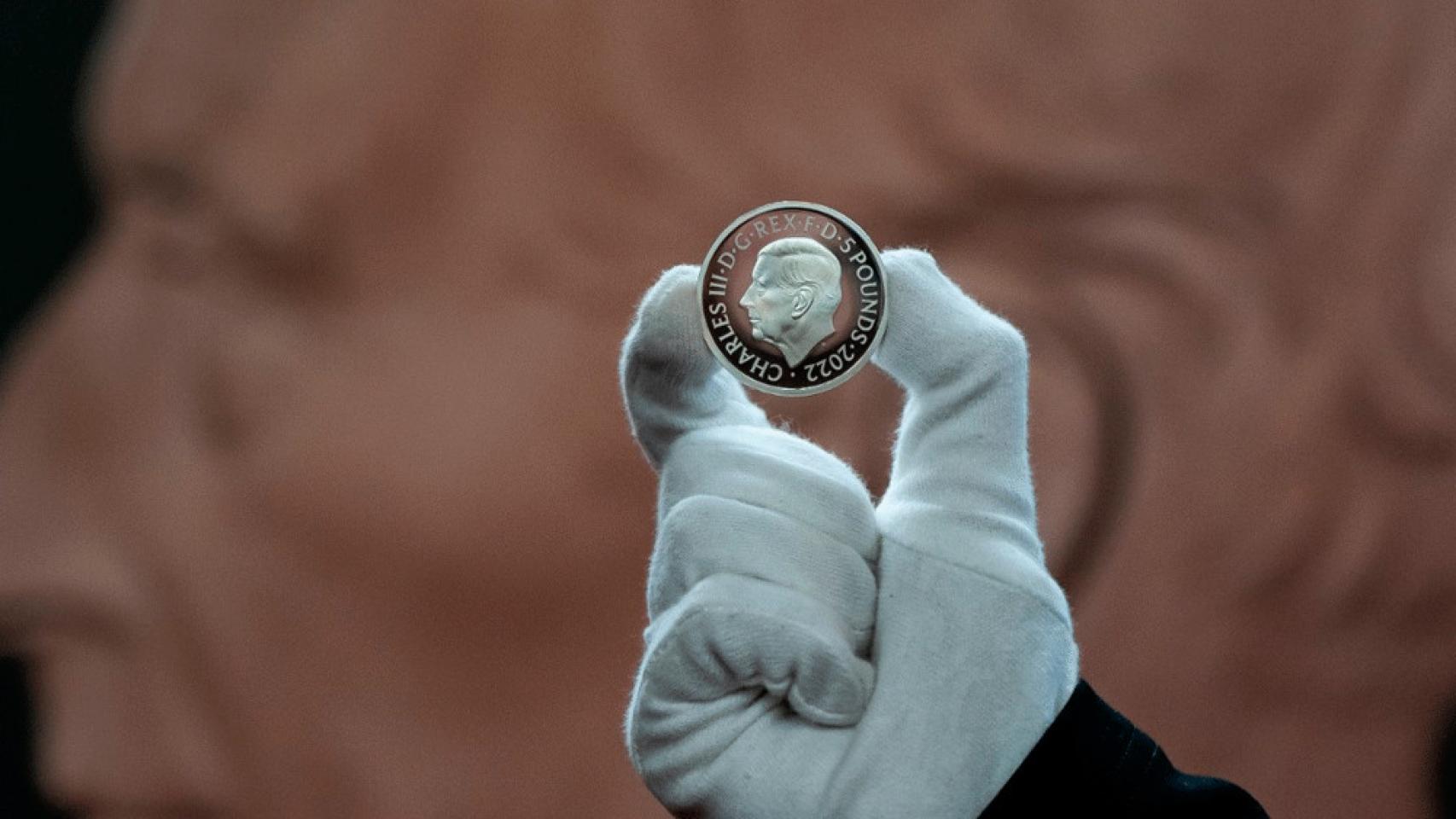 Nueva moneda con la imagen del Rey de Inglaterra