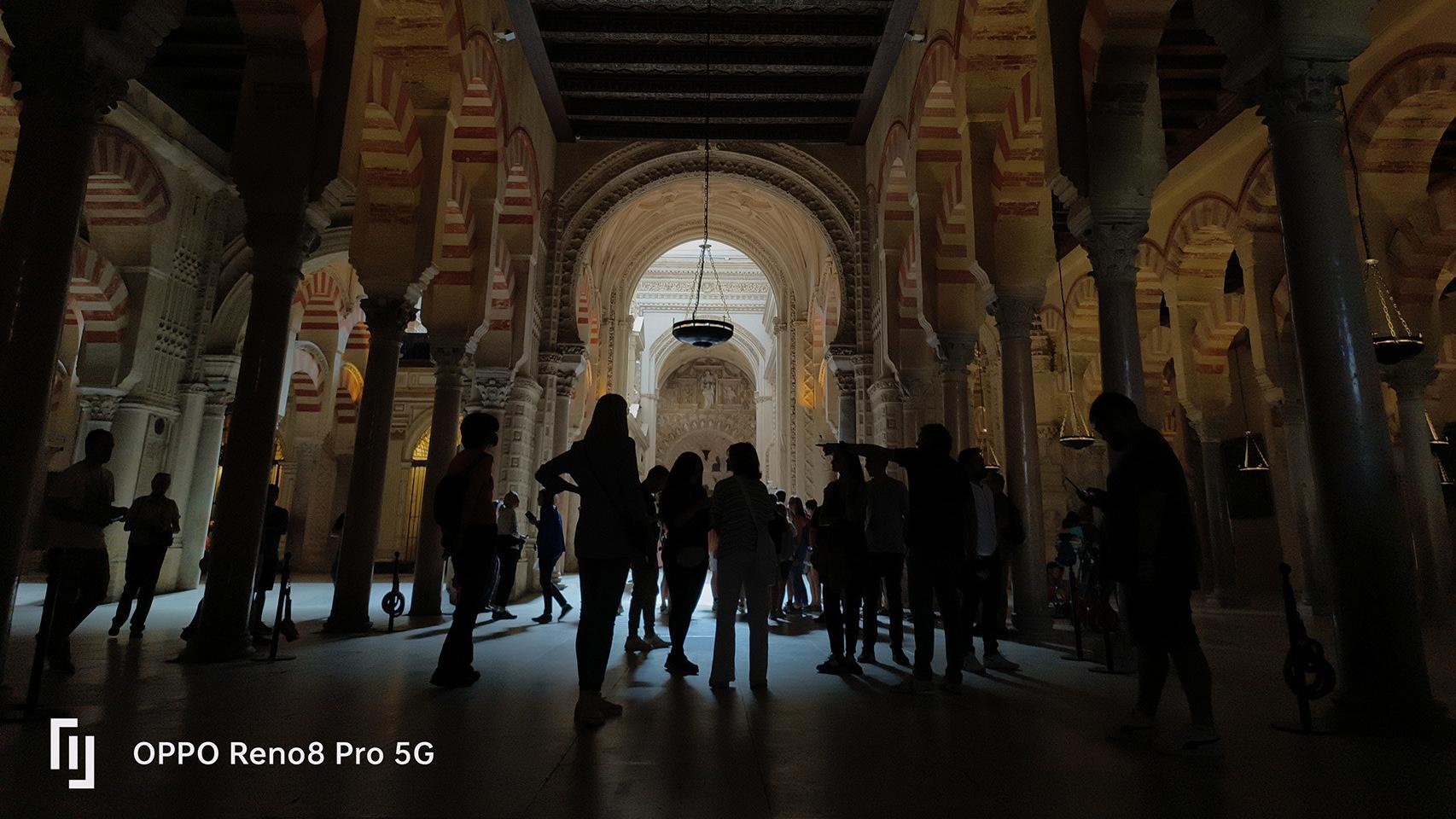 Fotografía del OPPO Reno8 Pro en la Mezquita de Córdoba