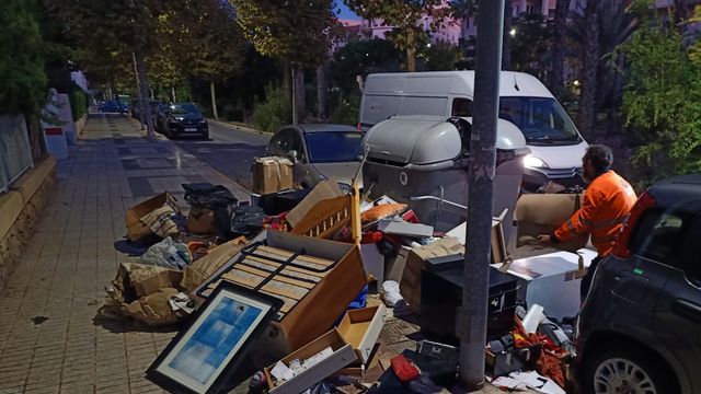 Un ejemplo de vertido incontrolado en l'Alfàs.