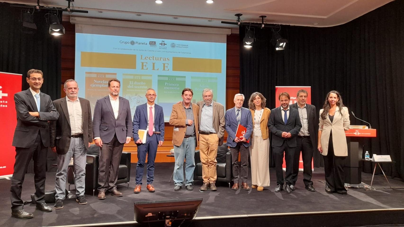 Fernando Castaño acude a la presentación de nuevos libros para aprender español en el Instituto Cervantes