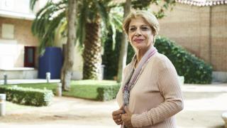 Parinoush Saniee: “Si los hombres de Irán no pueden seguir luchando, las mujeres toman las armas”