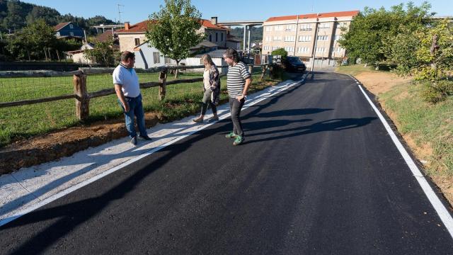 El alcalde, Juventino Trigo, supervisa el resultado en Camiño Ortel