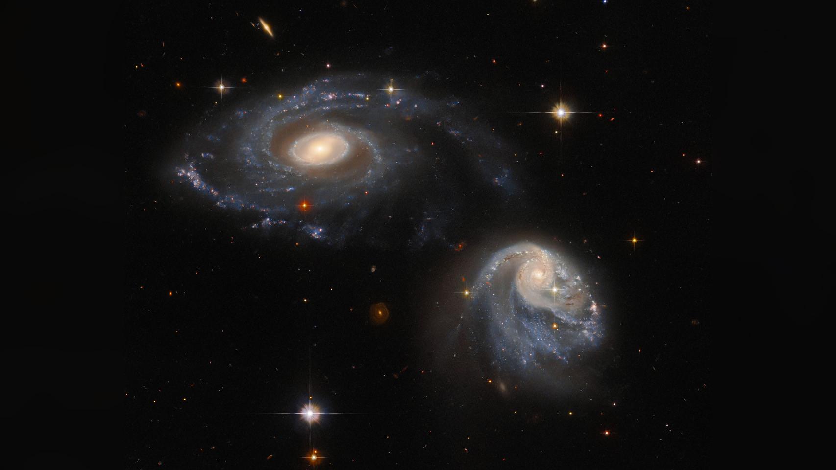 Galaxias interactuando en una fotografía del Hubble.