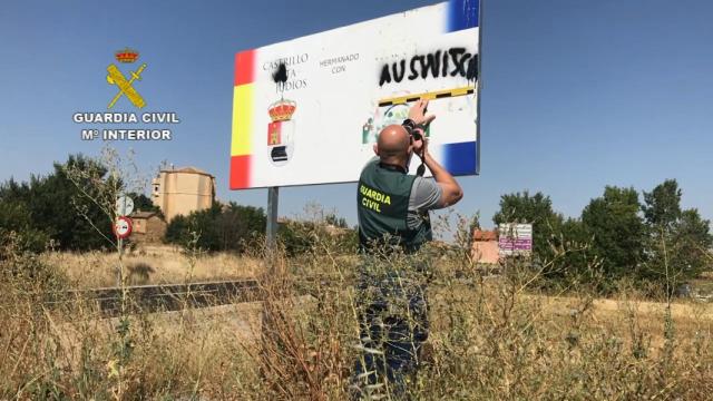 Operación perinola-lienzo