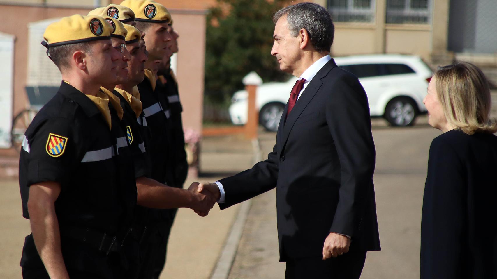 El expresidente Rodríguez Zapatero en la celebración de la patrona de la UME.JPG