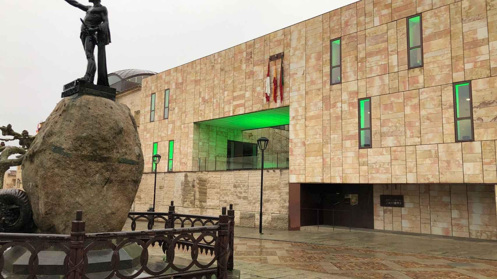 La Plaza de Viriato con el Palacio de la Encarnación al fondo en una imagen de archivo