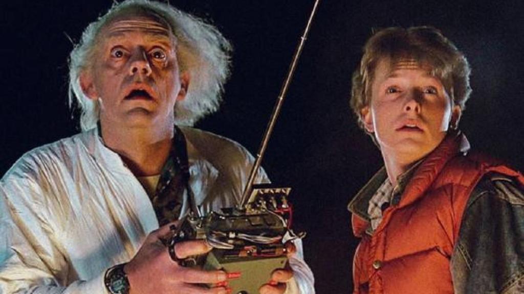 Christopher Lloyd y Michael J. Fox en la saga 'Regreso al futuro'.