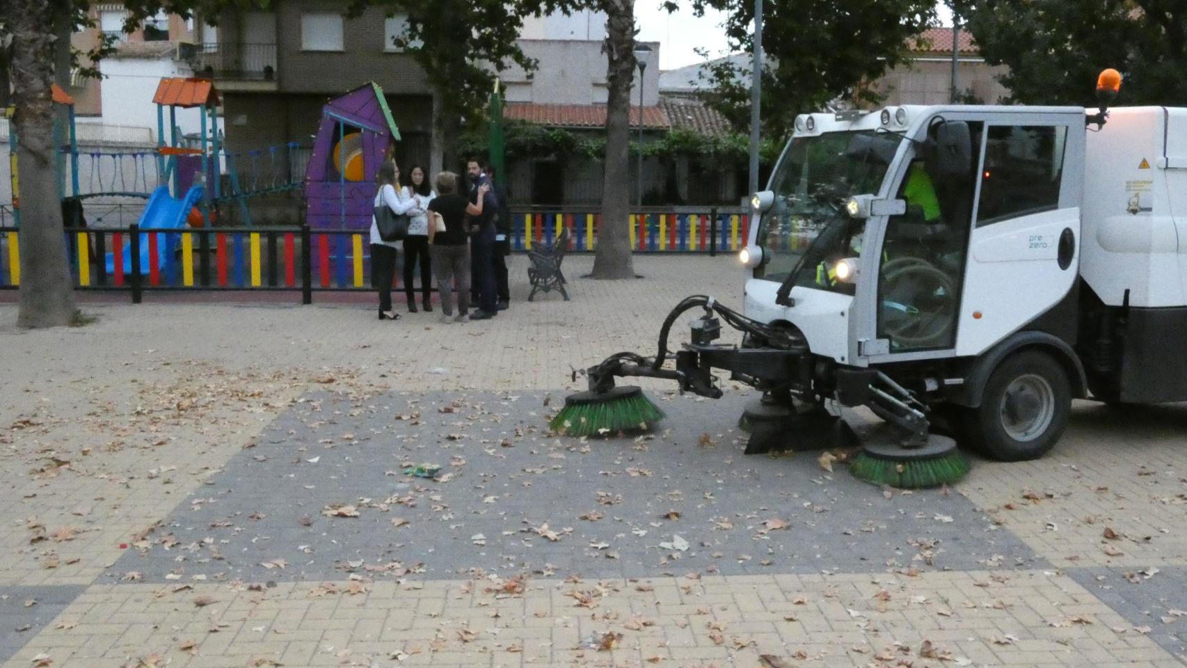 El plan intensivo de limpieza de Talavera ha arrancado este lunes en el barrio de Patrocinio.