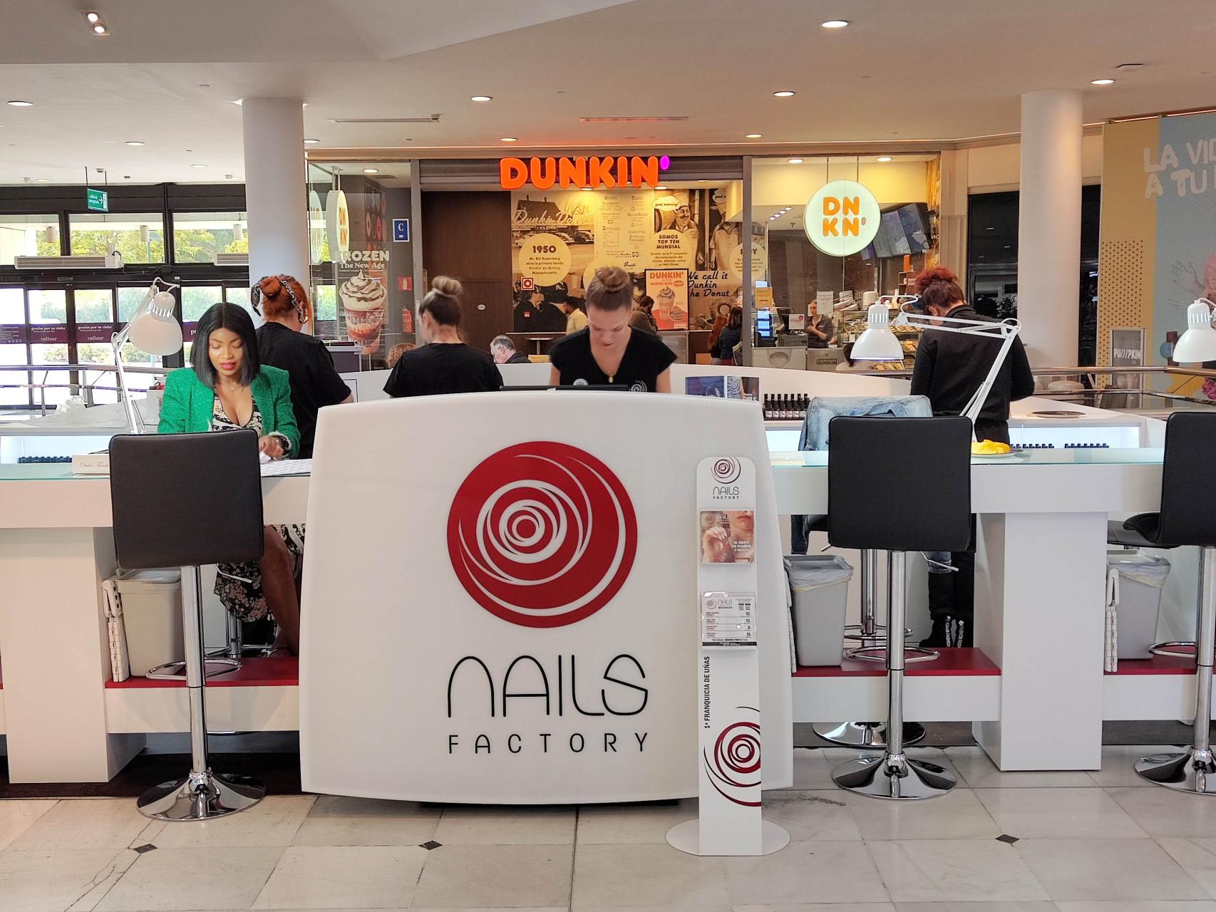 Nails Factory en Vallsur
