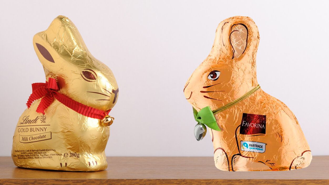 A la izquierda el conejito de chocolate de Lindt, a la derecha el de Lidl