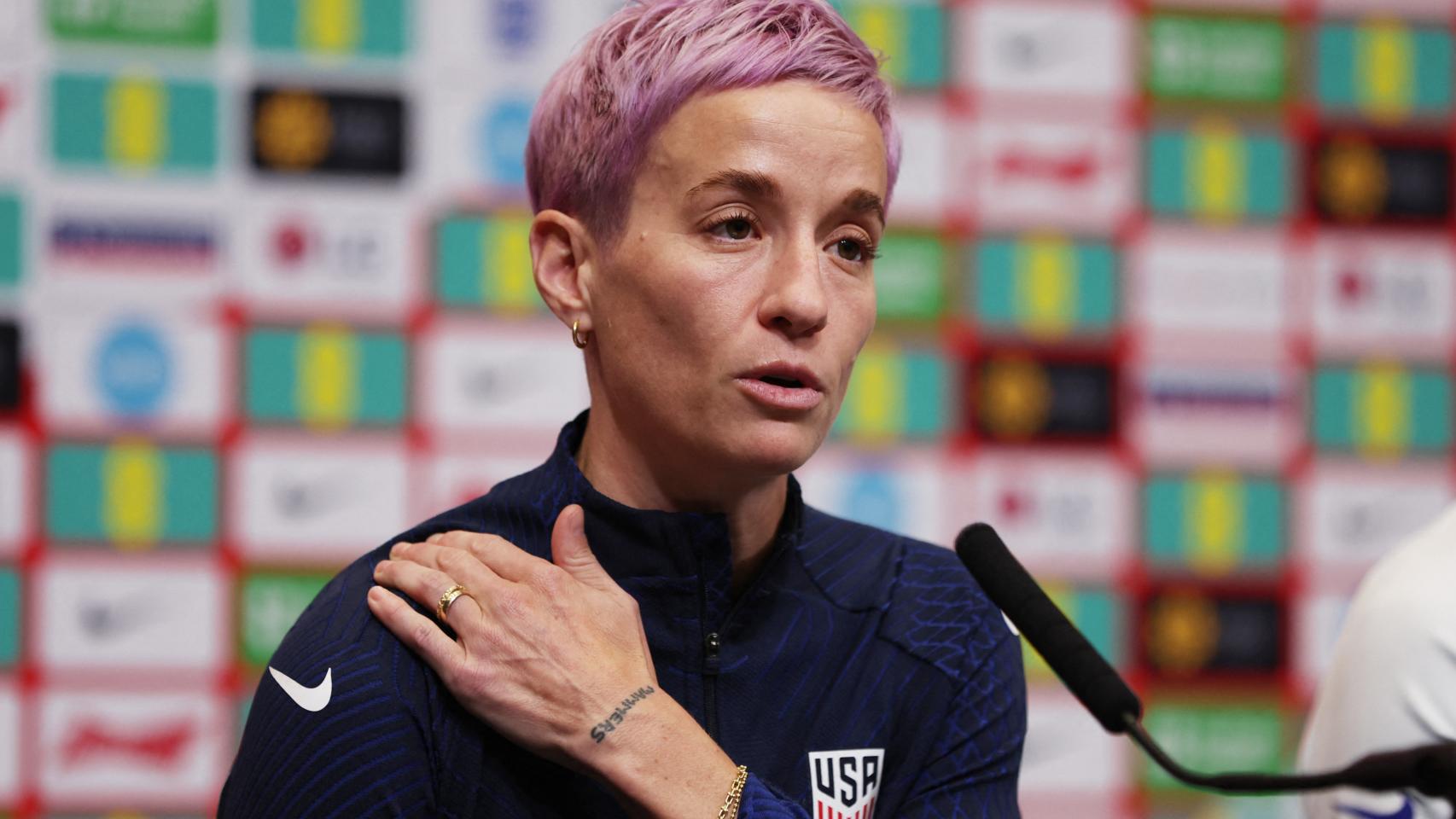 Megan Rapinoe, en rueda de prensa con la selección de Estados Unidos de fútbol femenino