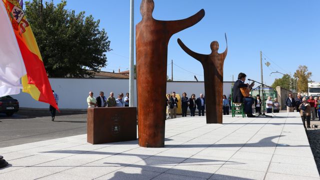 ROTONDA AUSENTES (11)