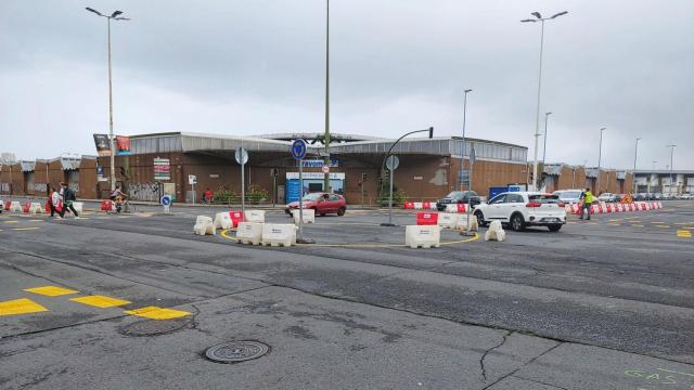Rotonda provisional en el cruce de Ramón y Cajal con Avenida del Ejército