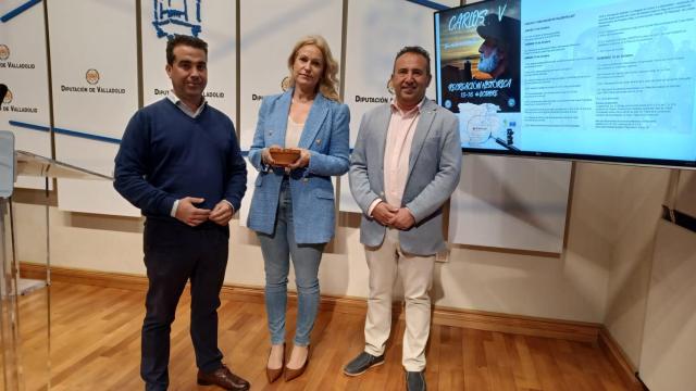 Presentación de la recreación histórica 'La llegada de Carlos V a Valdestillas' en la Diputación de Valladolid