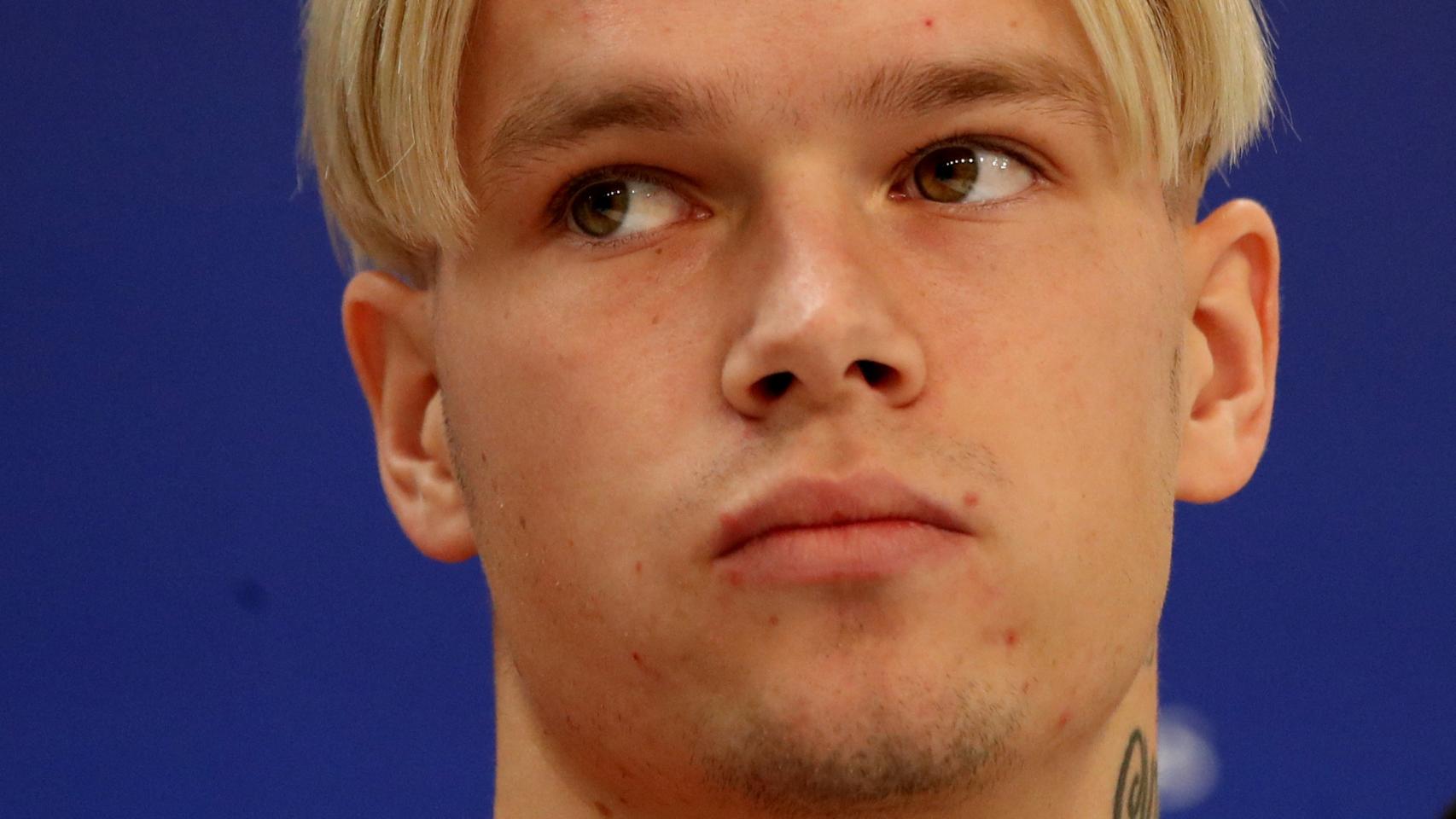 Mykhaylo Mudryk, en rueda de prensa de la Champions League 2022/2023