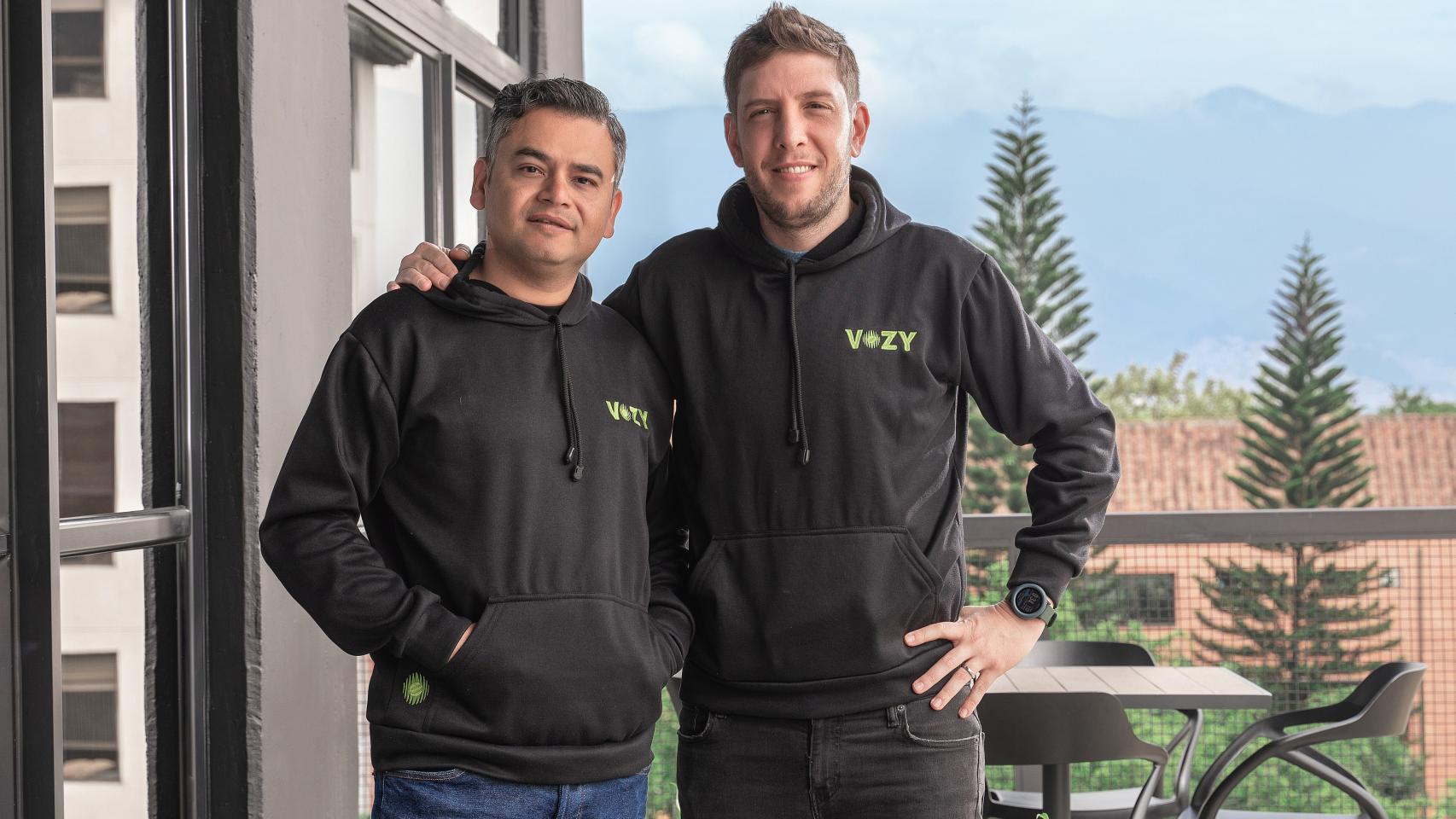 Dos de sus fundadores de Vozy: Humberto Pertuz y Alejandro López.