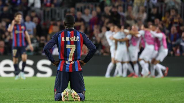 Dembélé se arrodilla tras uno de los goles del Inter de Milán